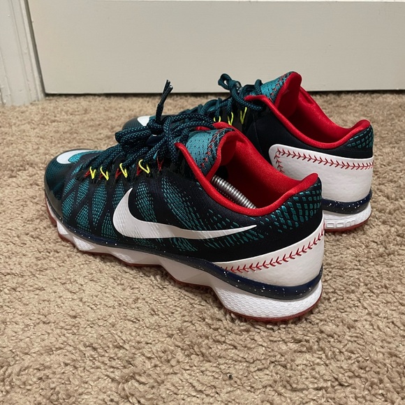 Nike CJ3 (Calvin Johnson) Flyweave Trainer Size 11.5 - Picture 3 of 8